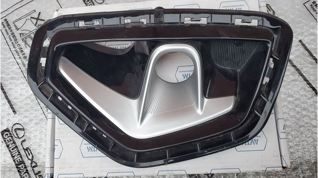 Заглушка ПТФ бампера переднього права 86524H8HA0 HYUNDAI