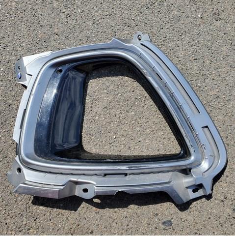 Ободок/окантовка фари протитуманной, правий 86526C5030 HYUNDAI