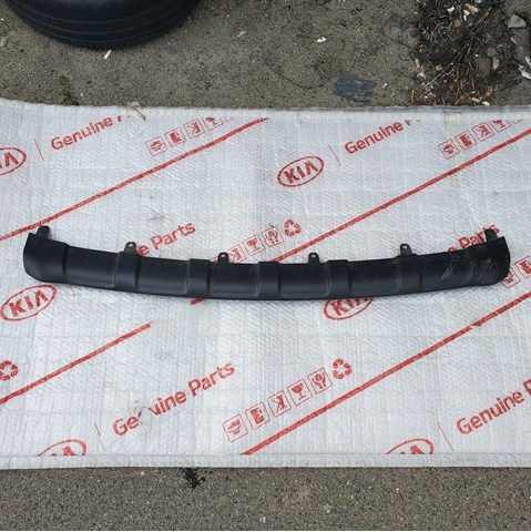 Переднє ікло бампера 86565F1000 HYUNDAI