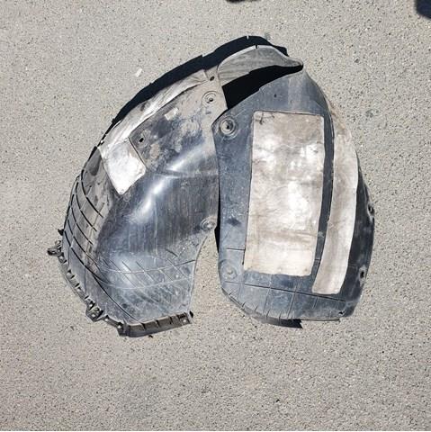 Підкрилок передній лівий 86811F1500 HYUNDAI