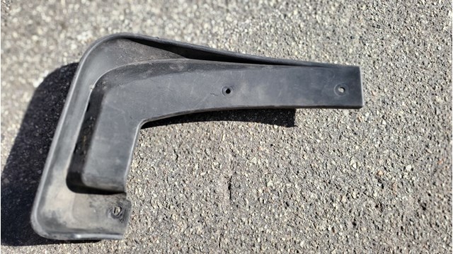 Бризковики передній, правий 86860C5000 HYUNDAI