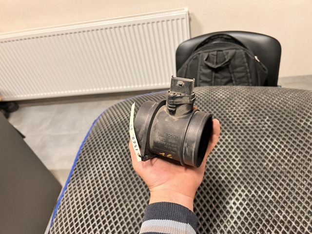 Датчик витрати повітря 0280218088 BOSCH