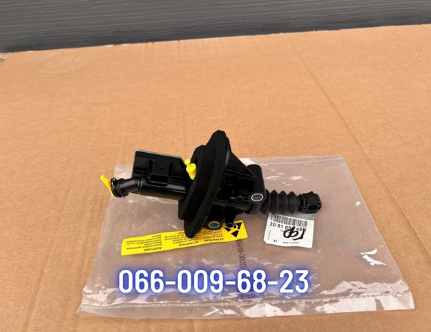 Циліндр зчеплення 306105645R RENAULT