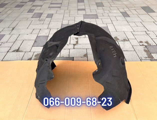 Подкрильнікі переднього крила, правий 4G0821134A VAG