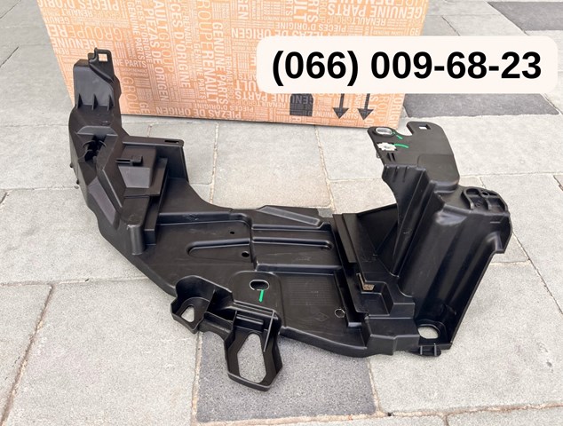 Кріплення фари передньої, правої 622225493R RENAULT