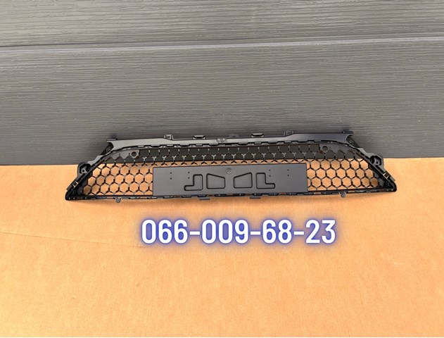 Решітка радіатора 622545568R RENAULT