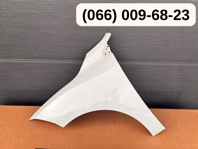 Бічна частина передня ліва 631011470R RENAULT