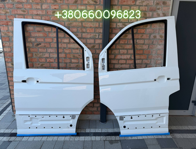 Пасажирські передні двері 7C0831056C VAG