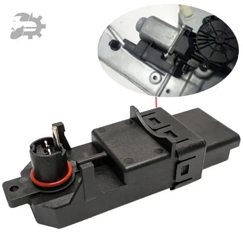 Механізм склопідйомника двері задньої, правої 8201010921 RENAULT