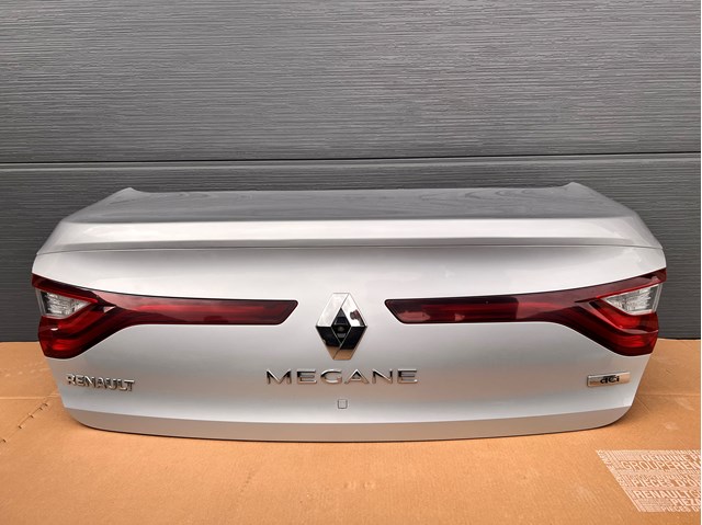 Кришка багажника кузова 901001568R RENAULT