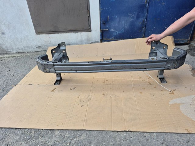 Буфер бампера переднього FT4Z5810852C FORD