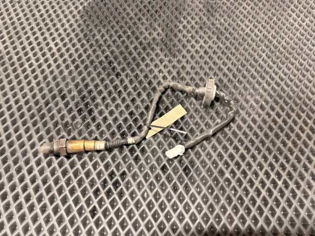 Лямбда зонд, датчик кисню до каталізатора MR985039 MITSUBISHI