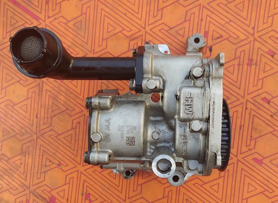Маслонасос 04L145208S VAG