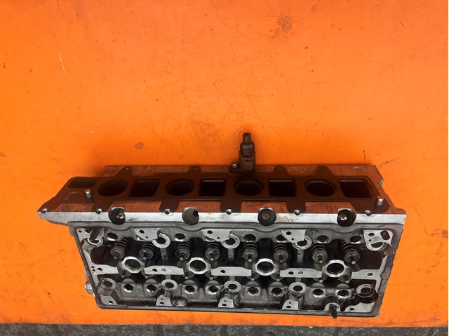 Головка блока циліндрів (ГБЦ) 05L103061BF VAG
