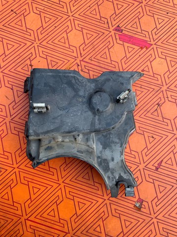 Кришка двигуна передня 135611121R RENAULT