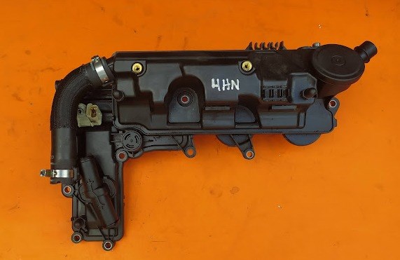 Кришка клапанна 1450976 FORD