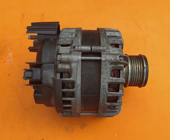 Генератор 231009392R RENAULT