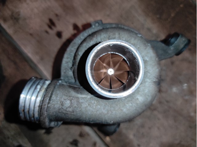 Помпа водяна, (насос) охолодження, додатковий електричний 11518625098 BMW