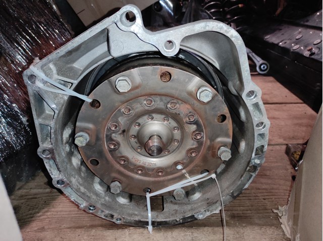 АКПП в зборі (автоматична коробка передач) 24008601174 BMW