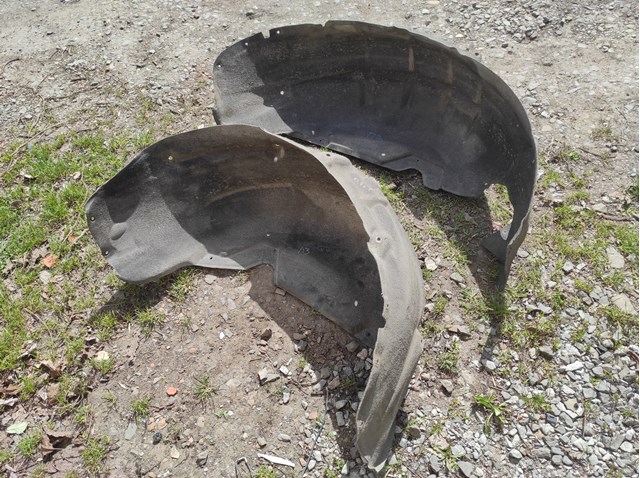 Підкрилок задній лівий 4L0810171A VAG