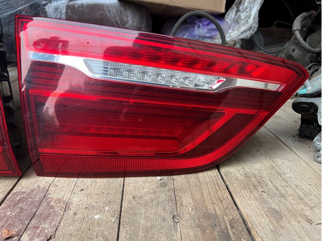Задня ліва внутрішня фара 63217343269 BMW