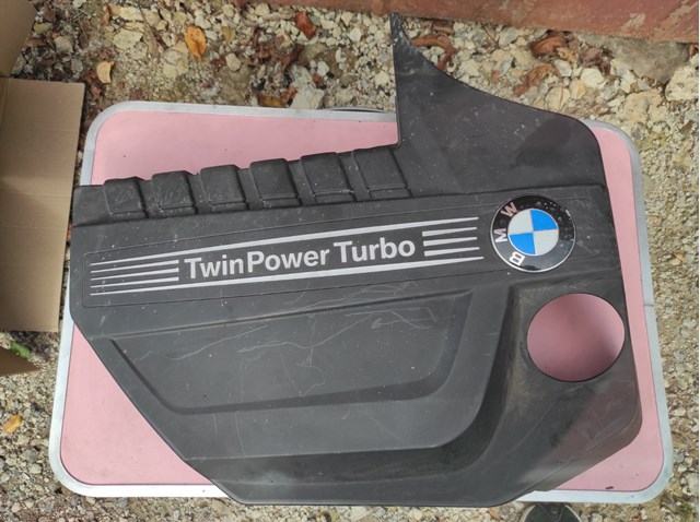 Екран двигуна 7607447 BMW