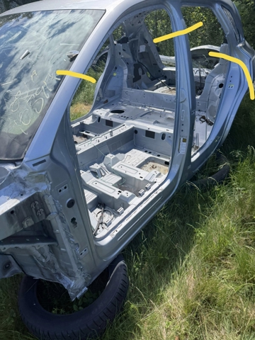Поріг зовнішній лівий 80A809847STL VAG