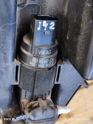 Помпа омивача 8K9955647 VAG
