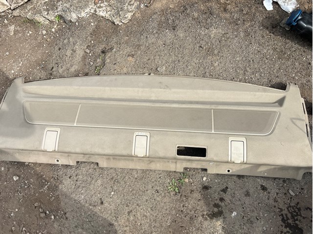 Задня полиця A2046900049 MERCEDES