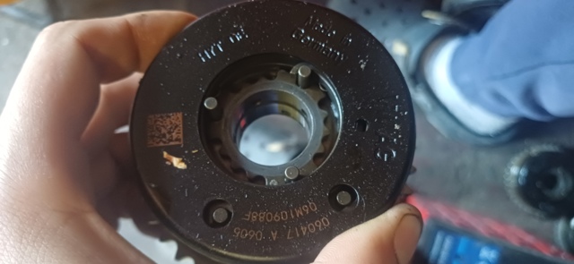 Регулятор фаз газорозподілу 06M109088F VAG