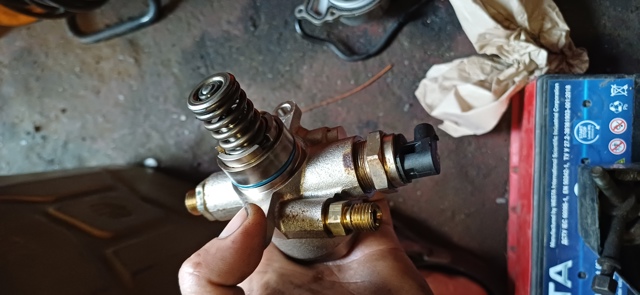 Насос паливний високого тиску (ПНВТ) - DIESEL 06M127026H VAG