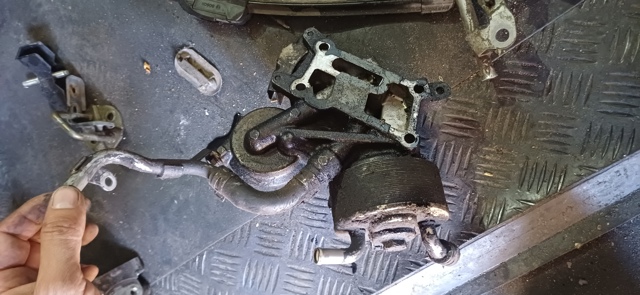 Кронштейн масляного фільтра 1230A021 MITSUBISHI