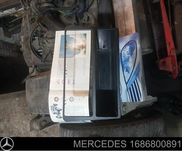 1686800891 Mercedes