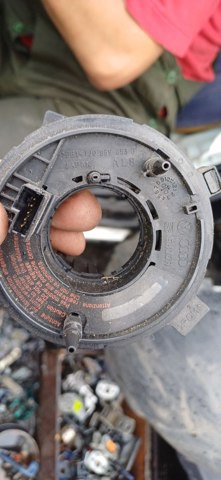 Кільце AIRBAG контактне 1J0959653B VAG