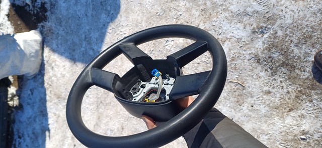Руль 1T0419091 VAG