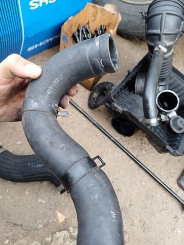 Патрубок системи охолодження 254113E000 HYUNDAI