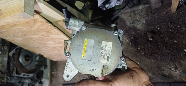 Насос вакуумний 288102F600 HYUNDAI
