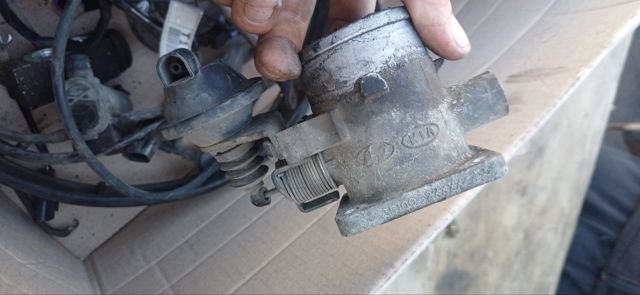 Блок дросельної заслінки 351002XXXX HYUNDAI
