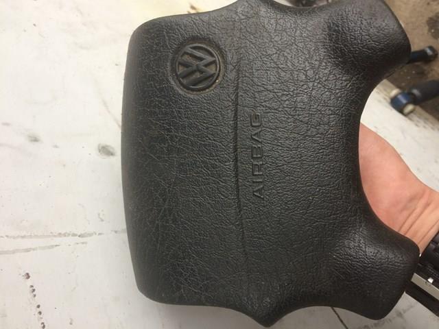 Подушка AIRBAG передня ліва 3A0880199B VAG