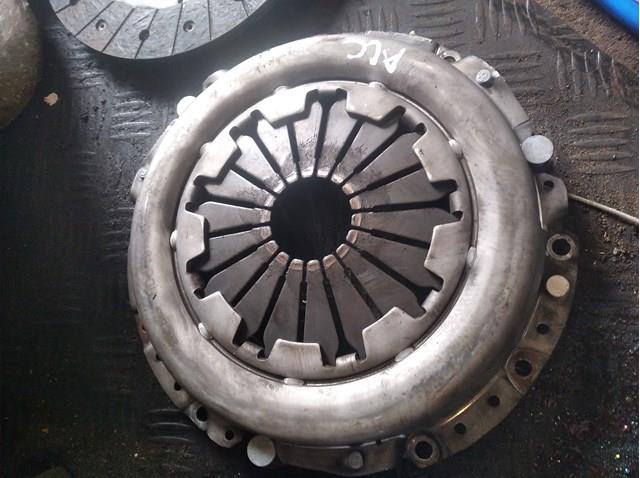 Натискний диск зчеплення 4130023136 HYUNDAI