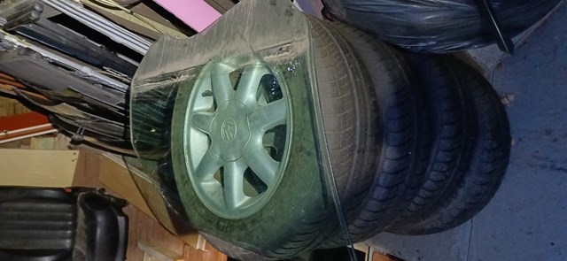 Скло пасажирських дверей 5065486AB CHRYSLER