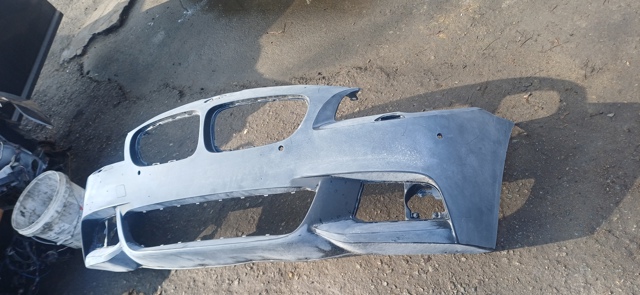Бампер передній 51118048668 BMW