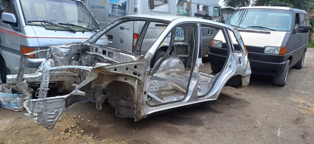 Лонжерон рами передній лівий 5710242070 TOYOTA
