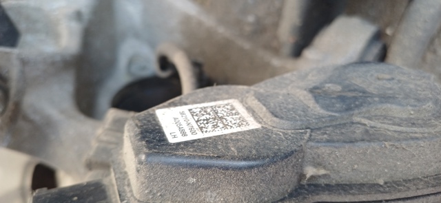 Задній гальмівний супорт лівий 58210N7600 HYUNDAI