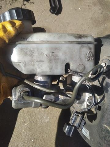 Бачок головного гальмівного циліндру 585293E150 HYUNDAI