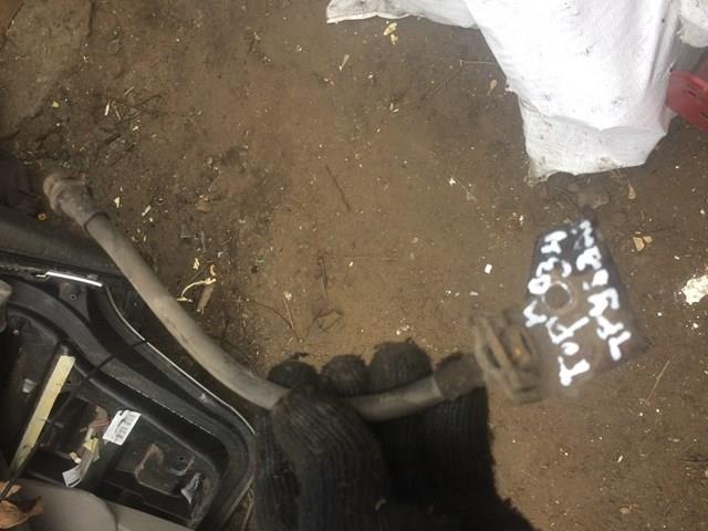 Шланг гальмівний передній Хендай Ай 10