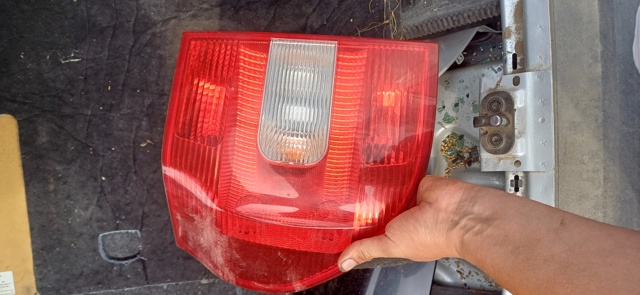 Ліхтар задній лівий 5L0945111 VAG