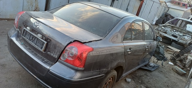Крило праве заднє 6161105100 TOYOTA