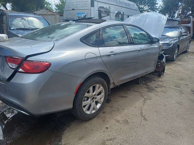 Бічна частина задні праві 68245756AA CHRYSLER