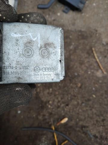 Регулятор оборотів пічки 701959263 VAG